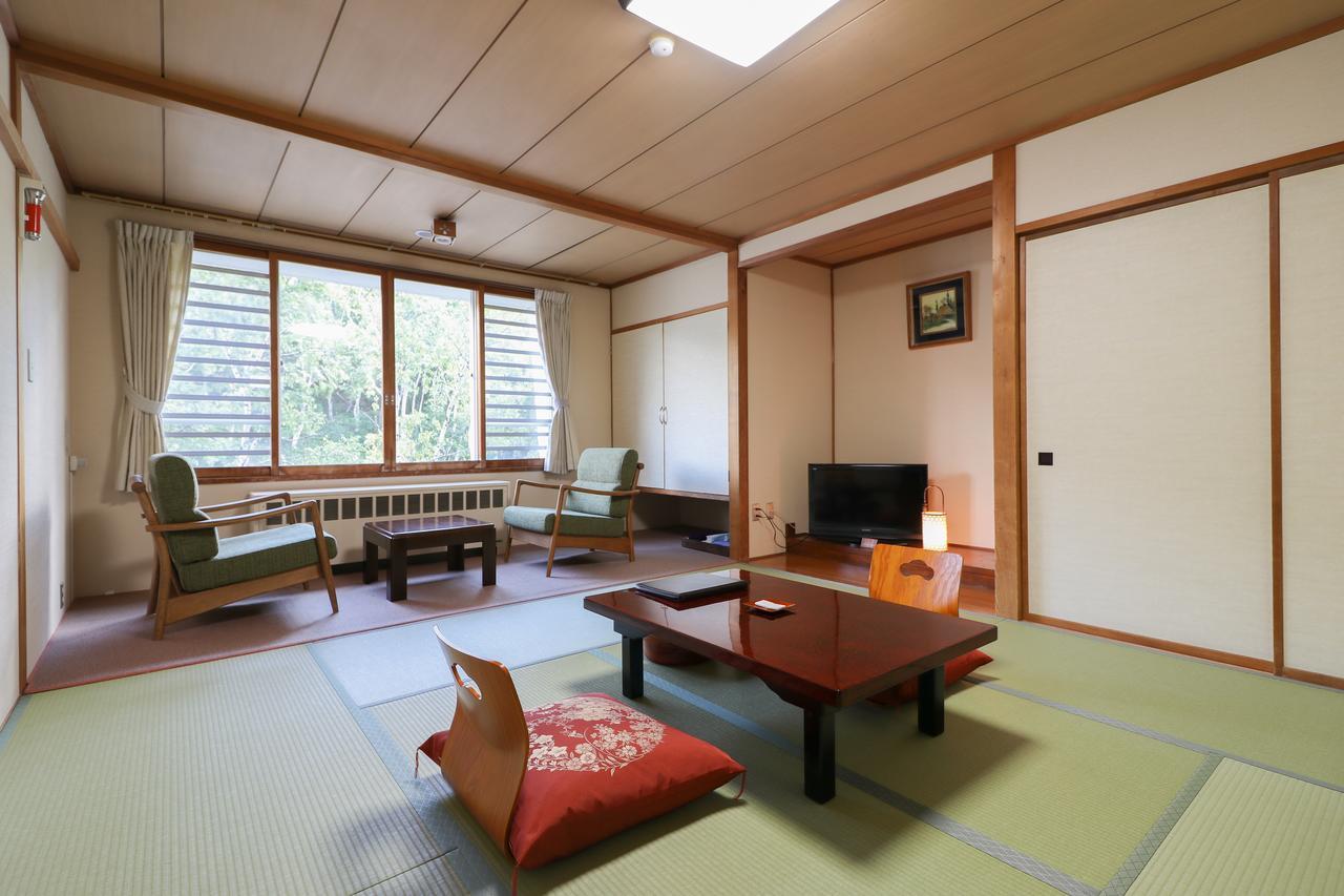 Hotel Shirakabaso Shigakogen Yamanouchi  Exterior photo